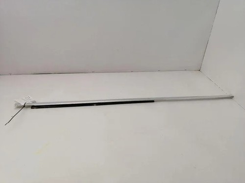 MERCEDES-BENZ COUPE C123 Türfensterleiste hinten links W123 2.00 21222342