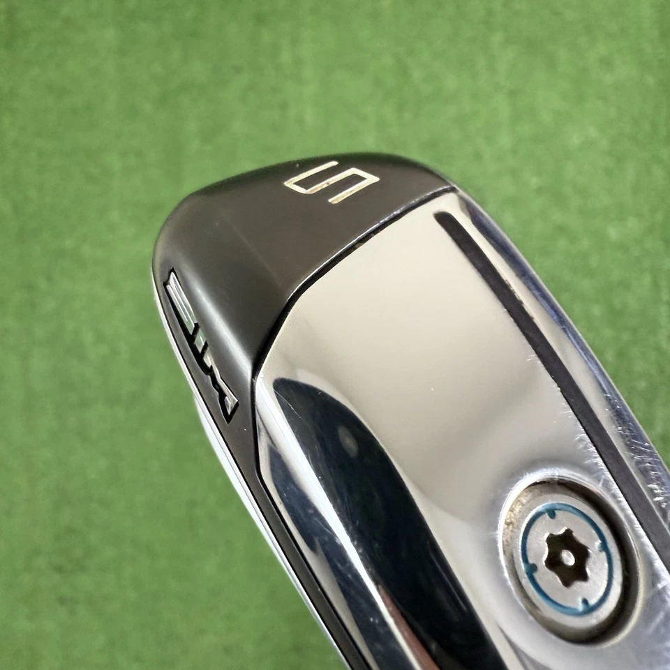 TaylorMade SIM DHY 5 Utility Driving Iron Diamana Black HY65 Regular Flex 38.25” - Image 3 of 4