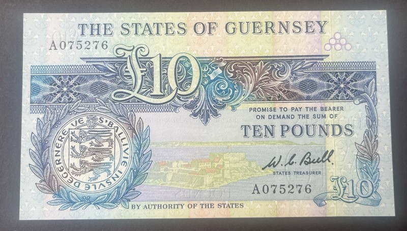 GUERNSEY-10 (ND) Guernsey Pound Banknote.