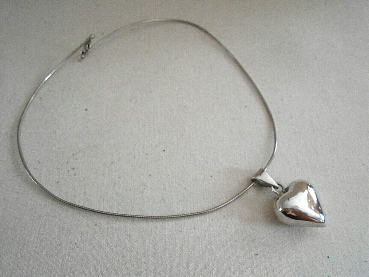 Sterling Silver 925 Puffy Heart Pendant 16 display picture 3