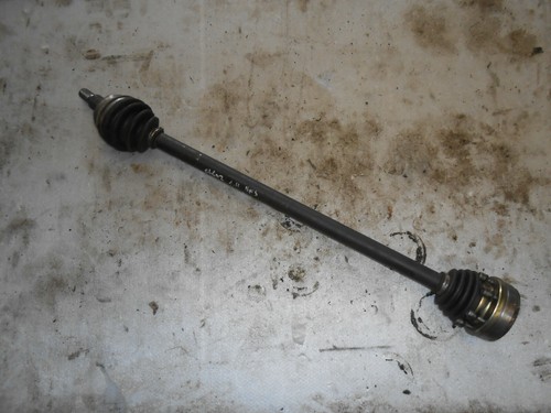 Antriebswelle Gelenkwelle VW Passat 3B 1,9TDI vorn rechts