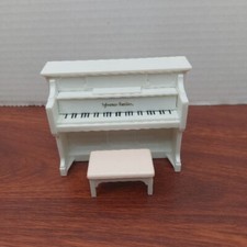 Calico Critters Piano and Piano Bench