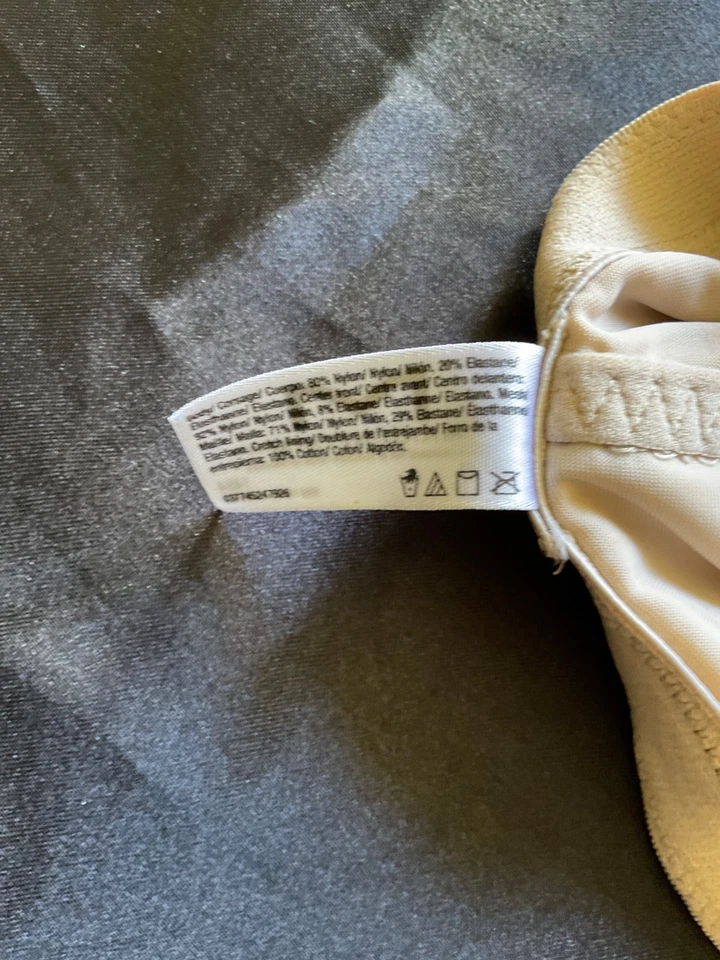 Faja estilo braguita de colección brillante nude satinado elástico cintura alta talla Mediano Foto 4 de 4