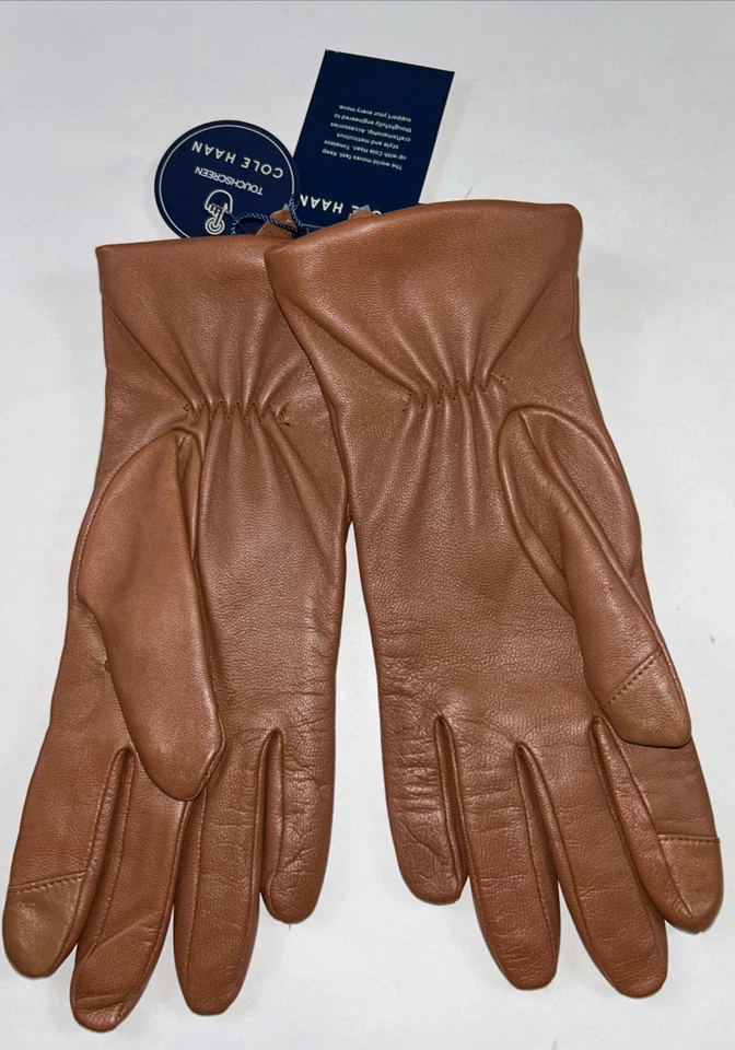 NUEVOS Guantes para Mujer Cole Haan Talla M Bronceados Británicos 100% Cuero Forrados TOUCH $98 Foto 2 de 4