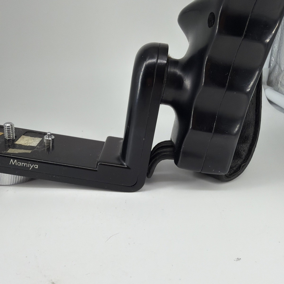 Mamiya GL701 Left Hand Grip GL 701 For RB67 Pro S SD C330 From USA
