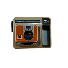 Kodak Pleaser Instant Camera Vintage 1970s Retro Film Photography Display