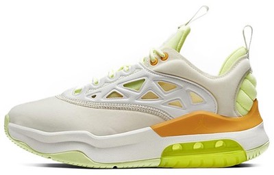 Jordan Max 200 Xx Sail Barely Volt Laser Orange Women's AV5186-101