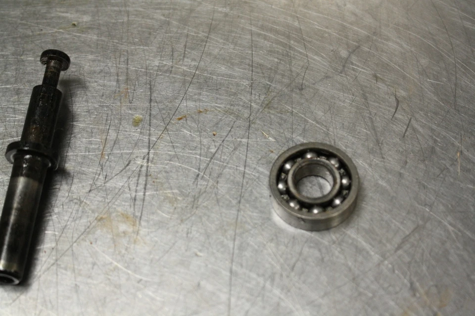 98-02 KAWASAKI NINJA ZX6R CLUTCH BASKET PUSH ROD - Imagem 4 de 4