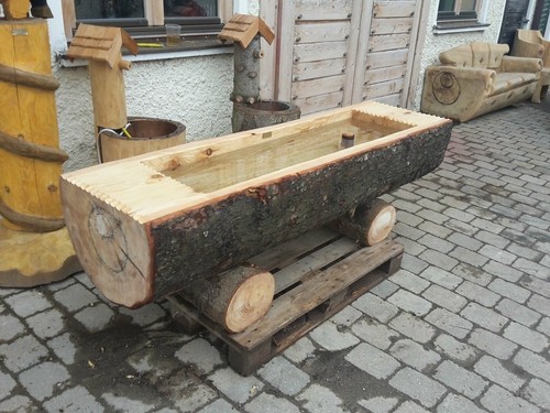 Holzbrunnen Wendelstein Wassertrog mit Rinde Garten Blumen 150 cm x ca. 43 cm - Bild 3 von 11