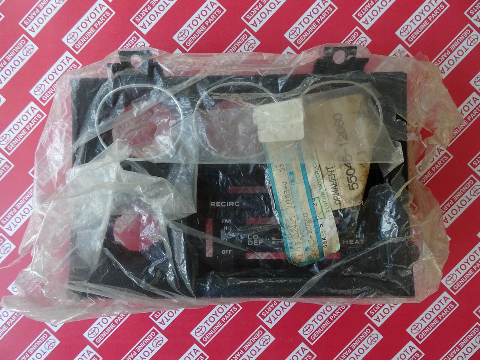 Painel Toyota Corolla Levin Sprinter Trueno 1971 1972 1973 1974 KE25 TE25 TE27 - Imagem 2 de 4