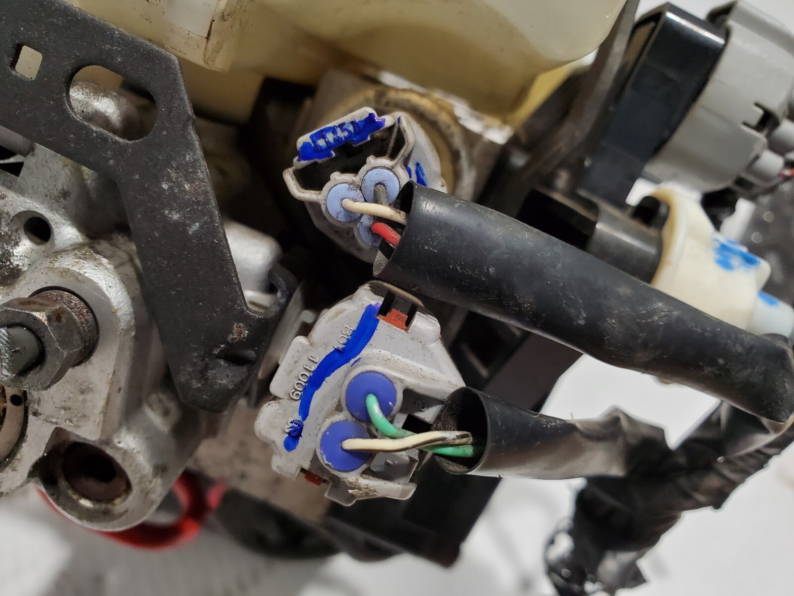 0304 4Runner GX470 ABS AntiLock Brake Pump Controller Master Cylinder