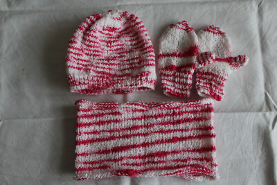 Baby Set Mütze, Handschuh und Loop selbst gestrickt Rot-Weiß