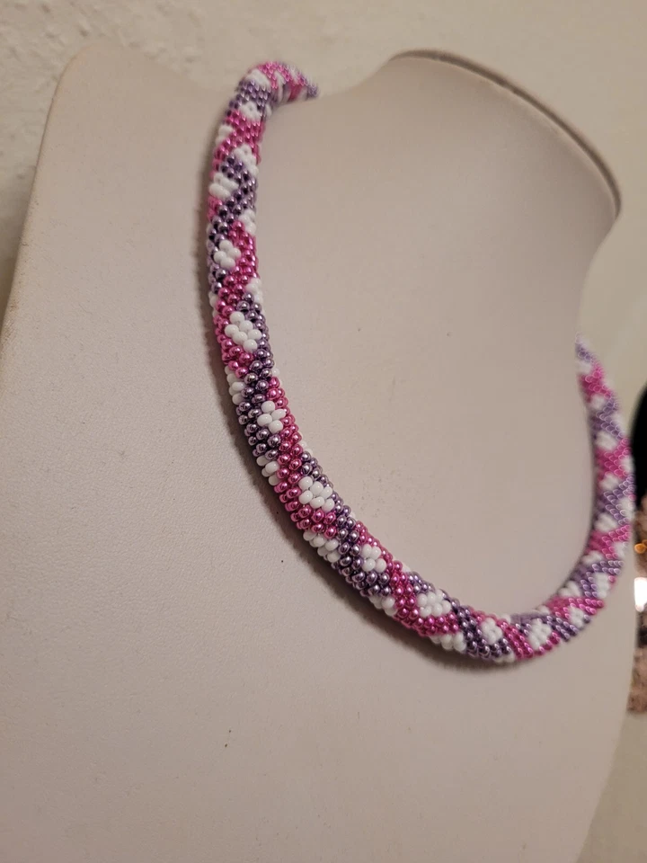 Glasperlenkette, Halskette, Perlenkette gehäkelt - Bild 2 von 4