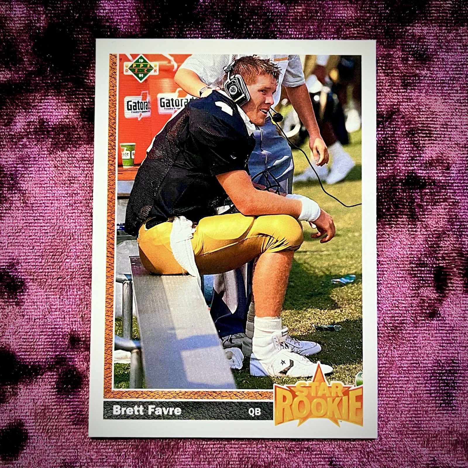 Brett Favre 1991 Upper Deck RC #13 Packers Football Rookie Jersey NFL HOF Legend