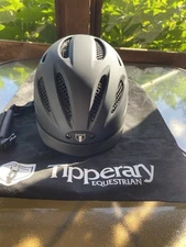 Perfect Condition Tipperary Sportage Black Riding Helmet Size 7-7 1/8 (#200)