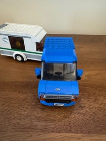 LEGO CITY: Van & Caravan (60117) - COMPLETE - Only Book 1 of Instructions