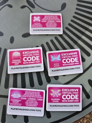 Royal High Code Card Lot New Dough Darling Hat Blossom Starlight Icicle Surprise