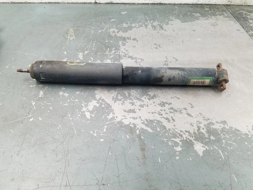 2003 Jeep Wrangler TJ Rubicon 4x4 Shock / Coil Spring Partial Set #6608 Q3 - Image 3 of 4