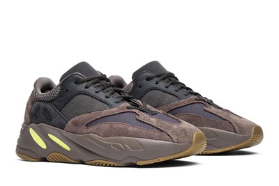 adidas Yeezy Boost 700 Mauve EE9614 | eBay