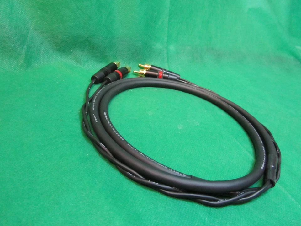 Mogami W2930,  2 Channel 26AWG Multicore  Snake Cable W/ Neutrik Gold RCA, 3 Ft. - Image 2 of 4
