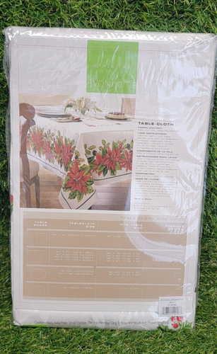 Avon Home Style Lab Table Cloth Watercolor Poinsettia 70" Round White Red Green - Picture 6 of 11