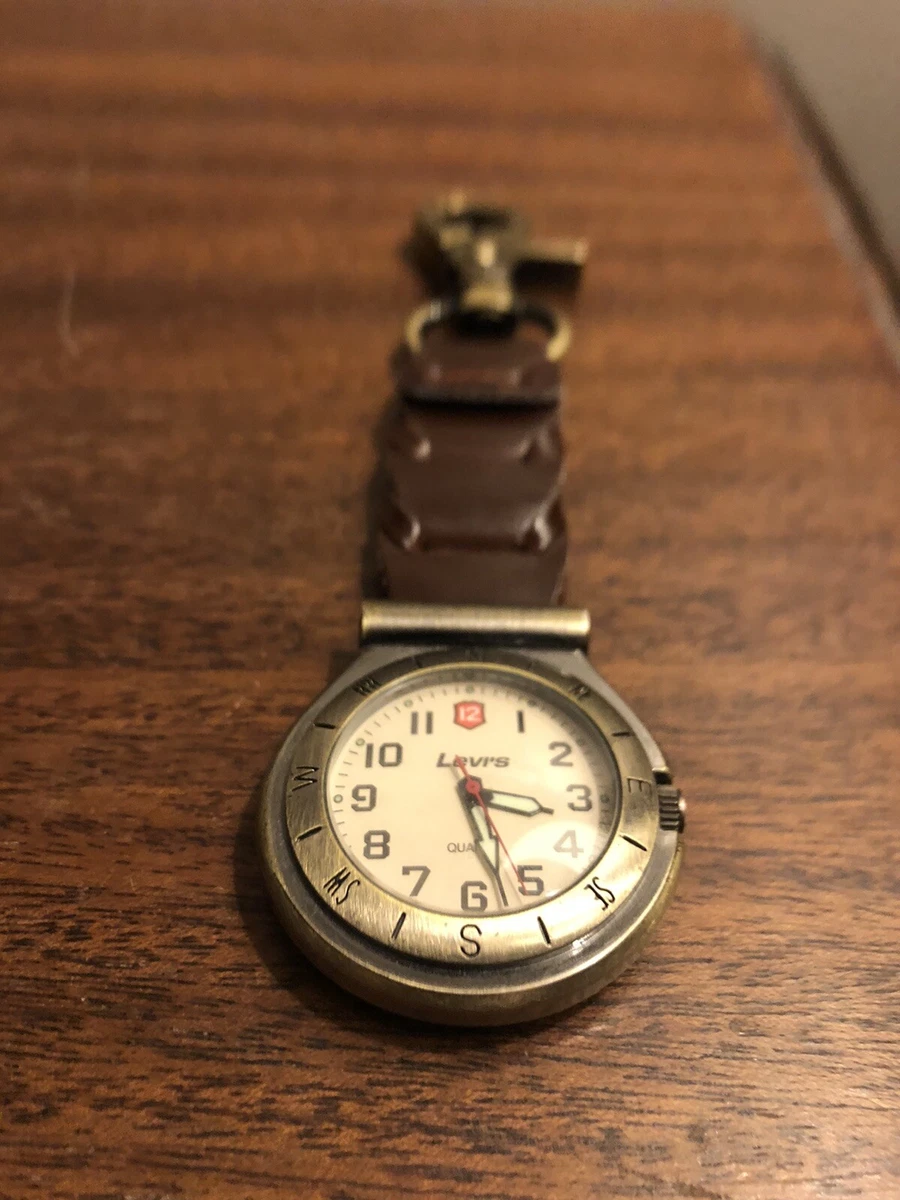 Reloj levis para hombre sales