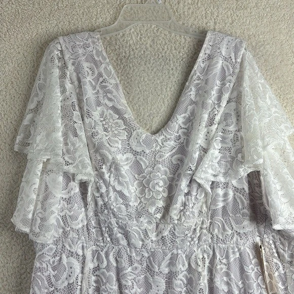 NWT Kiyonna Bridal Womens White Lace Clarissa Flutter Long Wedding Gown Size 5X - Image 4 of 4