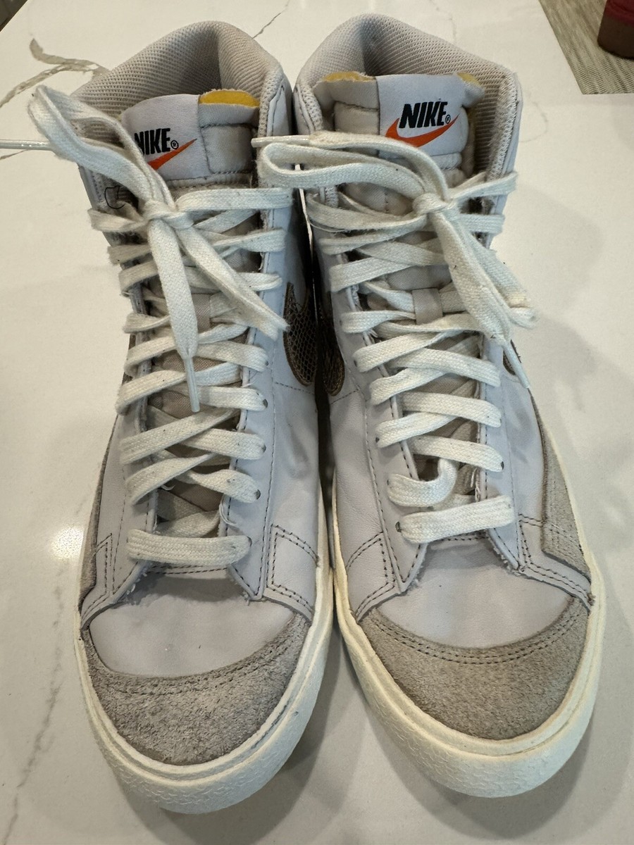 nike blazer mid 77 men Snakeskin 8.5 CI 1176-002 2019 White  display picture 1