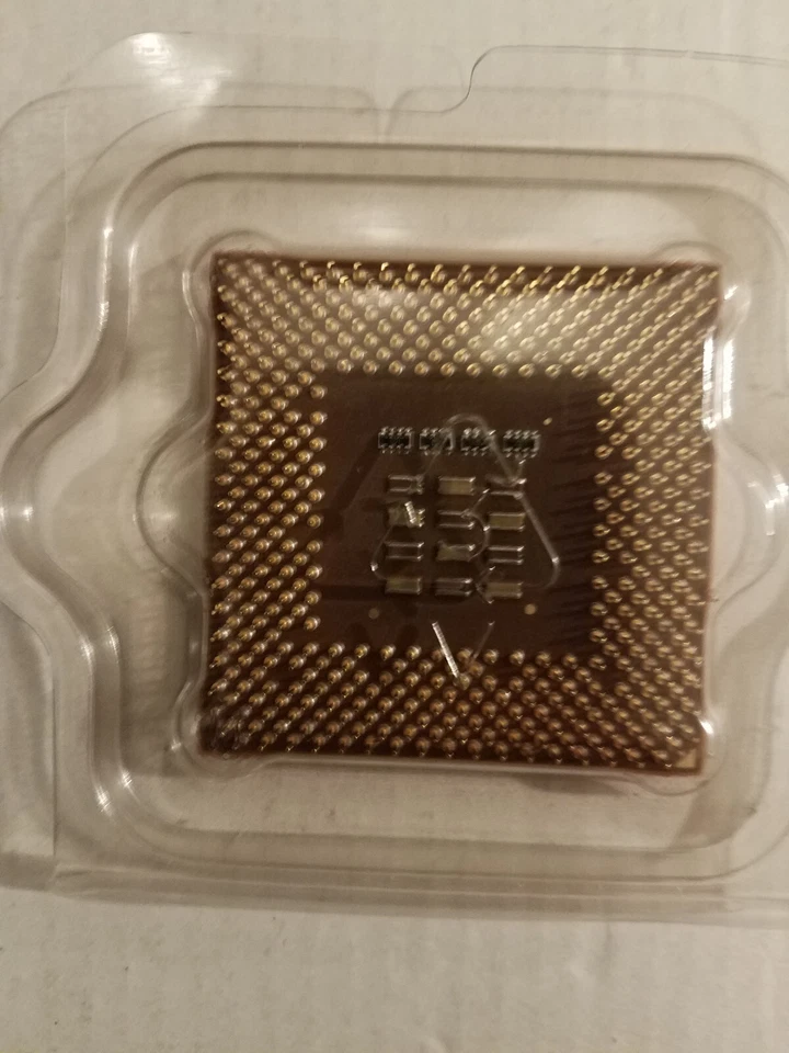 AMD Athlon XP 1900 1.6 GHz 256KB 266 MHz Socket 462 A K7 CPU AX1900DMT3C - Image 4 of 4