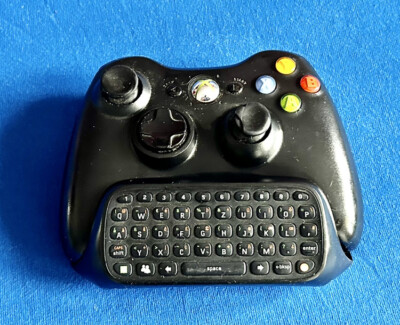 Microsoft Xbox 360 Wireless Controller Gamepad Schwarz mit Chatpad