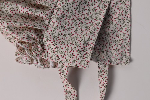 Girls Deluxe Bonnet Girls 4-8 Years Cream Floral Calico - Picture 4 of 9