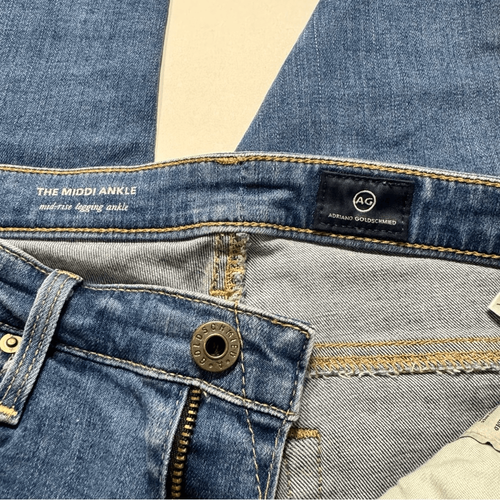 AG Adriano Goldschmied Midi Ankle Mid Rise Legging Ankle Distressed Jeans Sz 26R - Picture 11 of 13