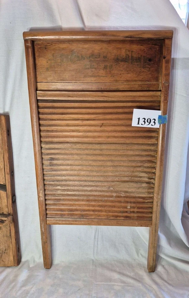 Tabla de lavar y rebanadora de alimentos de madera maciza Early American, Ohio Farm & County de 1800 Foto 2 de 4