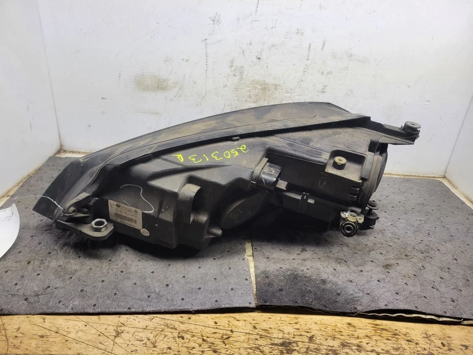 Passenger Right Headlight Hatchback Base Halogen Fits 16-17 GOLF 1643124 - Image 3 of 4