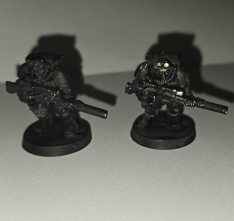 Games Workshop Warhammer 40K Space Marine Scout W/Sniper Rifle METAL