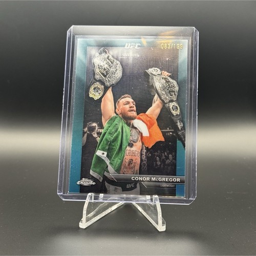 Conor McGregor [Green Refractor] #MM-3 2026 Topps Chrome UFC Manifesting Moments card