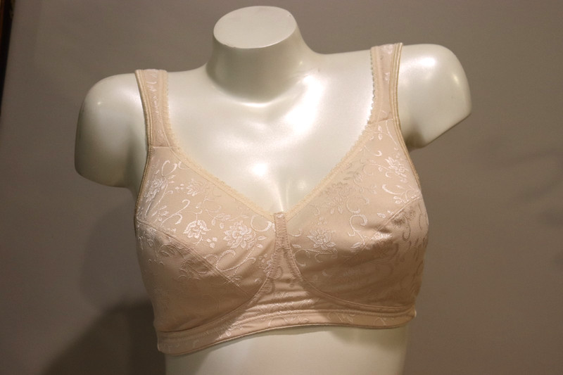Womens Playtex 18 Hour Bra Creme 36C