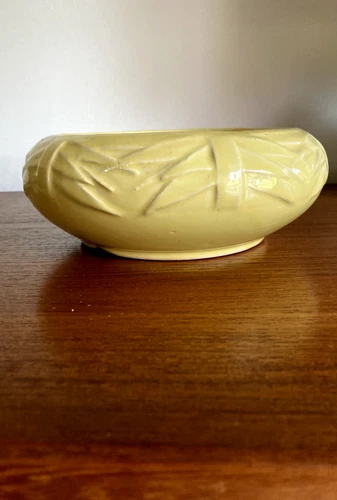 Vintage McCoy Bulb Bowl Planter. Yellow gloss finish. Great Condition!