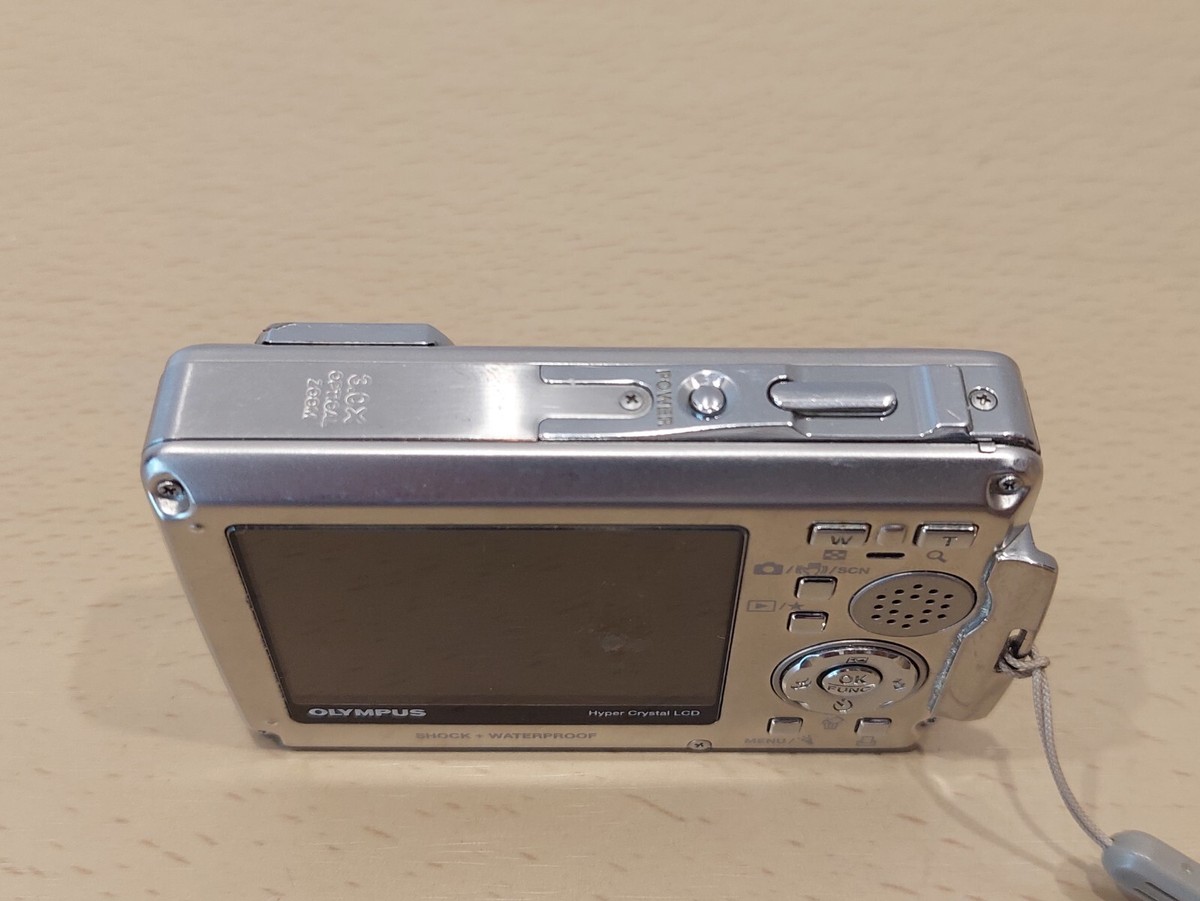 Olympus Stylus 770 SW 7.1 MP Digital Camera Shock + Olympus Stylus 770 SW 7.1 MP Digital Camera Shock +