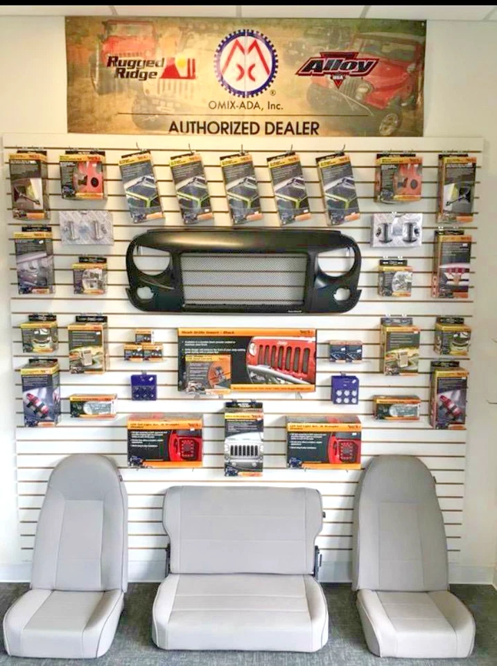 15001.97 - Manual Locking Hub Set for Dodge and Ford trucks. - Image 3 of 4