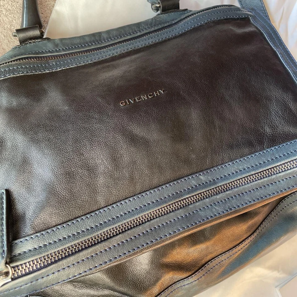 GIVENCHY Pandora Large 2WAY Shoulder Bag Handbag CALF Leather BLACK NAVY Used!!! - Image 2 of 4