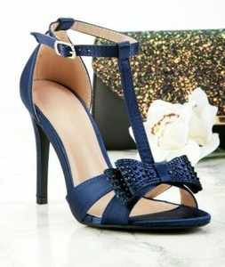 navy heels size 3