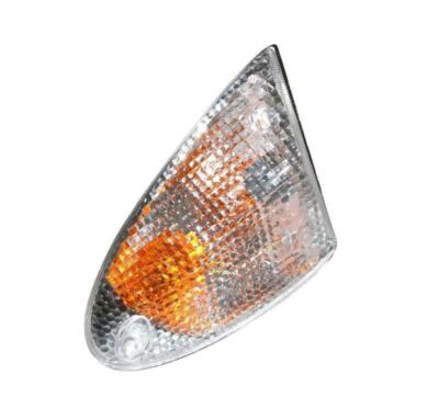 Clignotant avant droit pour PIAGGIO Vespa ET4 125 (96-98