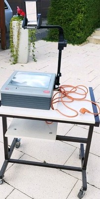 Overhead Projektor 3M  9080 Inkl. Transportwagen/Tisch Gebraucht 