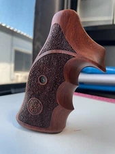 New Wood Decorative Grips for S&W N FRAME ROUND BUTT Revolver; Rough texture