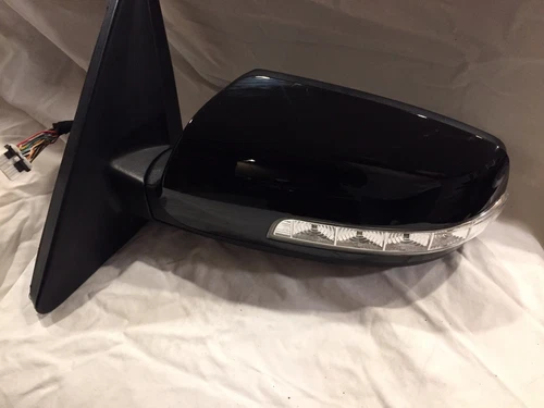 OEM 2011 12 13 14  KIA SORENTO Left Driver side Mirror Ebony Black  w/Blind Spot