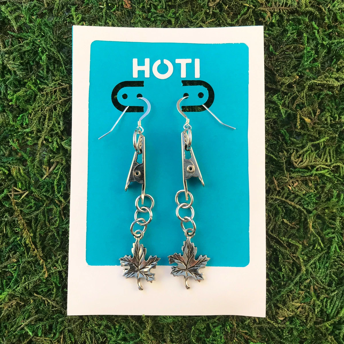 Handmade clip outlet on earrings