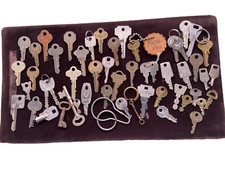 Vintage Lot of 51 Old Random Keys Crafts Arts Windchime Brass Lock Door Car 1