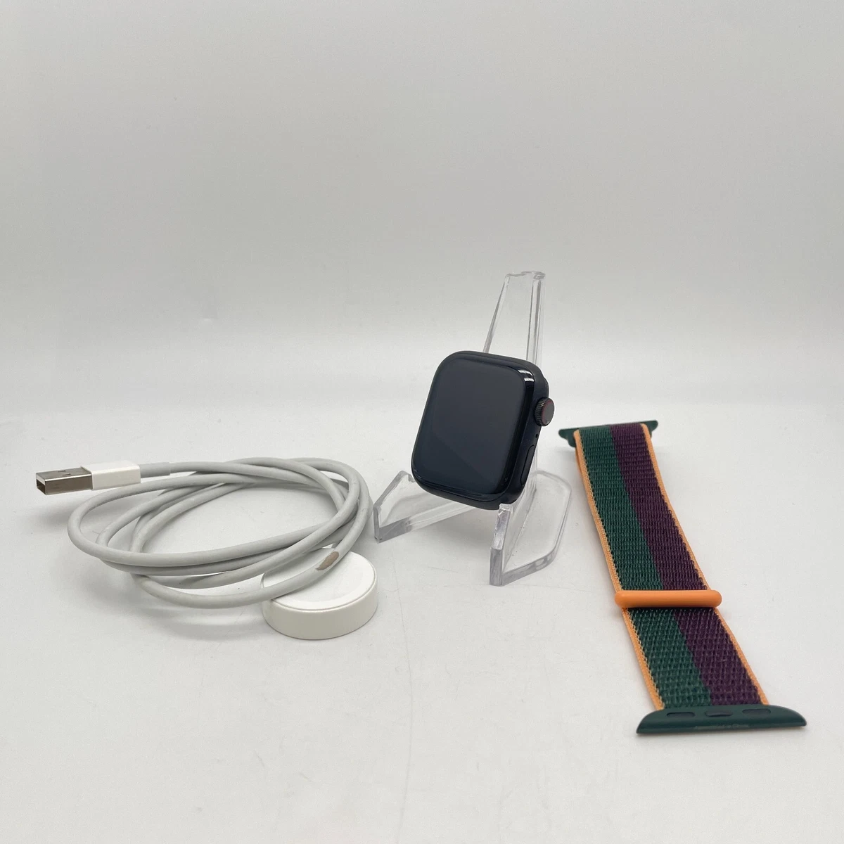 Apple Watch Series 7 Cellular Space Black Titanium 41mm w/ Sport Loop Excellent