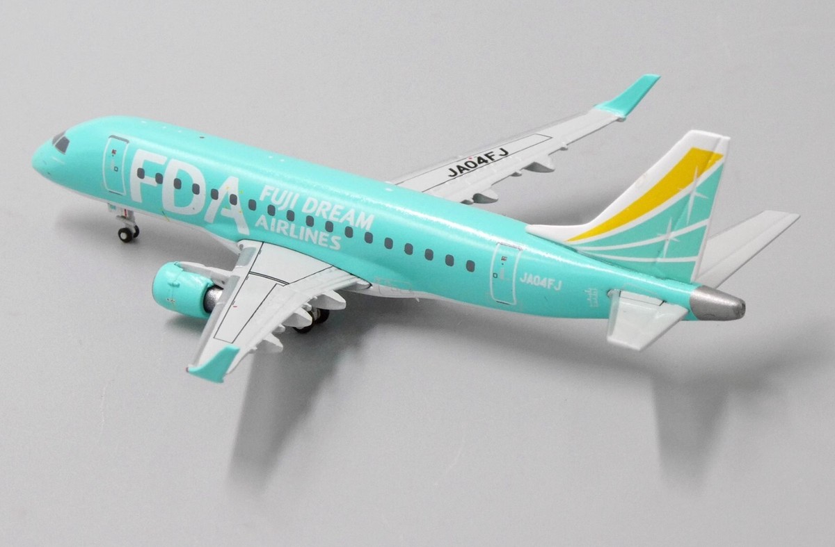 FDA フジドリーム JA13FJ E175 JC Wings 1:400 FDA フジドリーム JA13FJ E175 JC Wings 1:400 - メルカリ